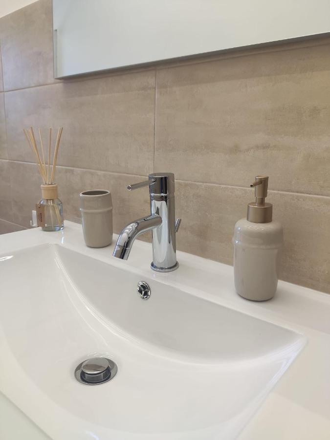 Fix You Apartment Fco Fiumicino Exterior photo